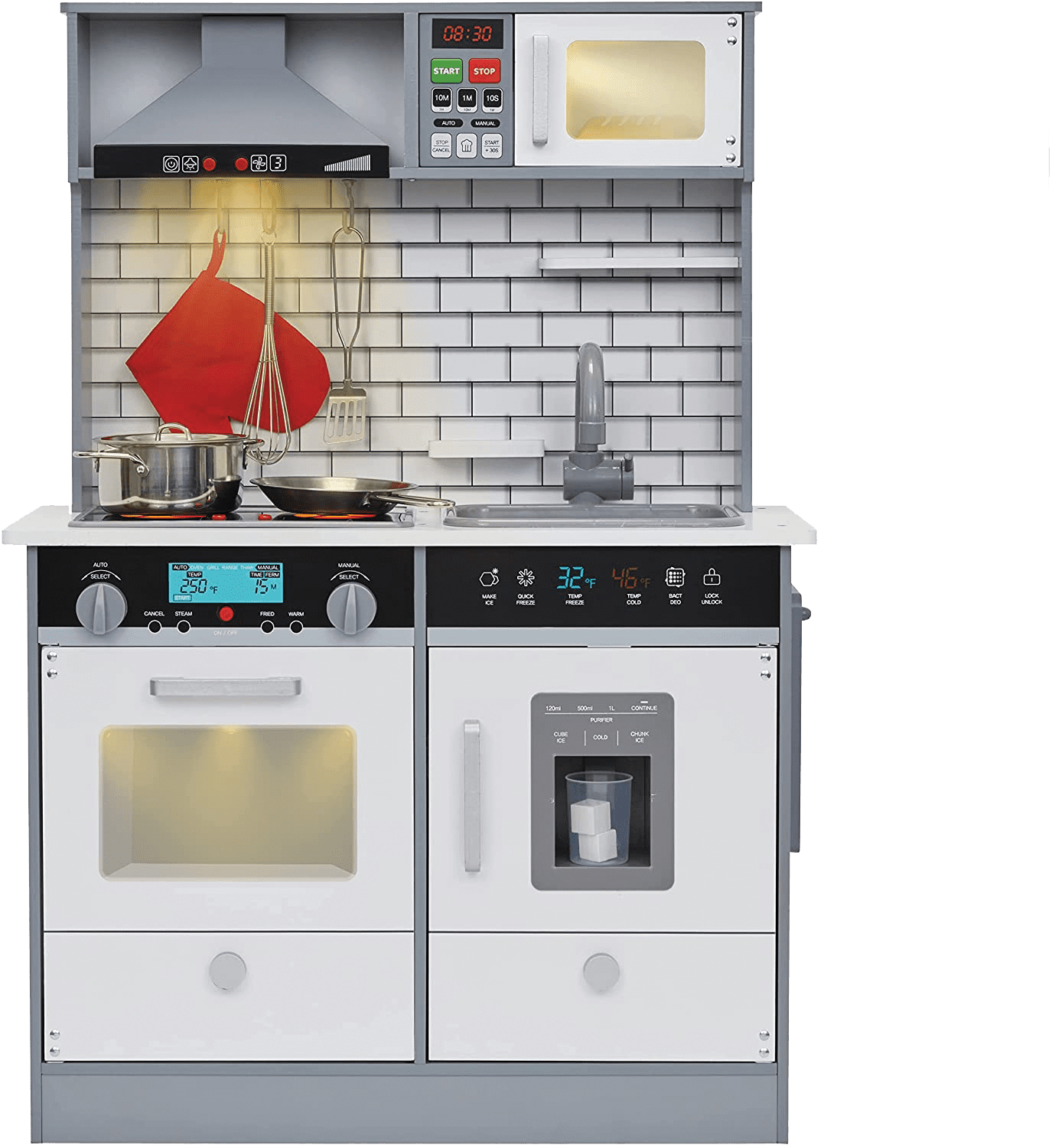 play kitchen Lola Magazine